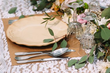 Kutlama olay için dekore edilmiş restoran tablo