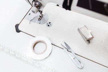 Dikiş makinesi platform kaynakları en iyi Manzaralı