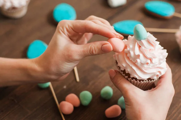 Culinária masterclass cozinhar sobremesa doce em casa — Fotografia de Stock