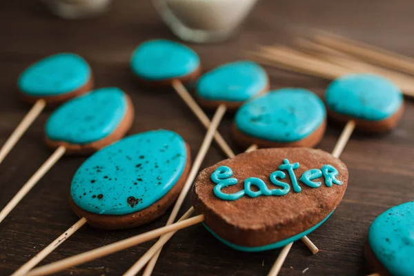 Húsvéti édesség és a desszertek. Ünnepi dekoráció. — Stock Fotó