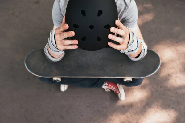 Desmotivação de falha de patinador profissional. Dia mau. — Fotografia de Stock