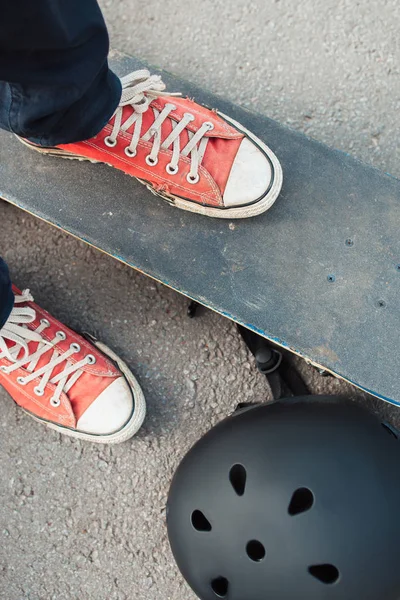 Desafío deportivo extremo. Concurso de skate — Foto de Stock