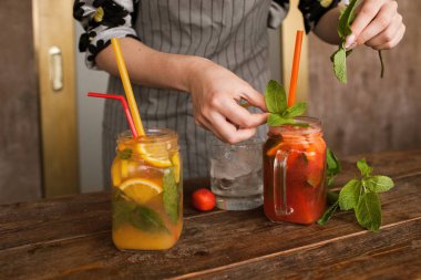 Garson meyve kokteyl Mint Süsle