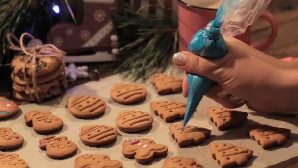 Proceso de decoración de la panadería de Navidad — Vídeos de Stock