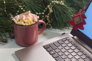 Noel ve yeni yıl tatilleri sırasında sohbet