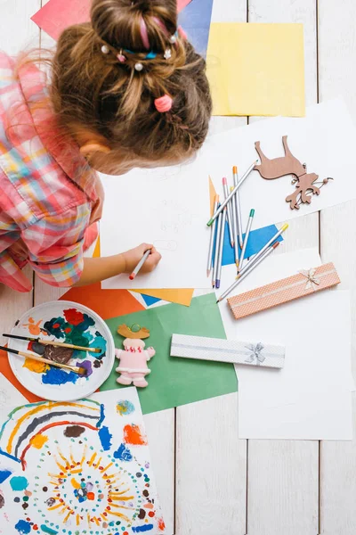 Hecho a mano para niños. Arte activo infancia —  Fotos de Stock