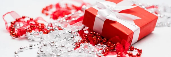 Yıldönümü hediyesi hediye kutusu arka plan — Stok fotoğraf
