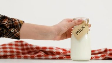 taze süt şişeleri ürün yelpazesine piyasaları