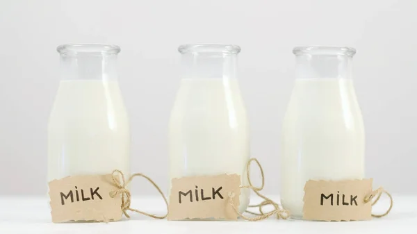 Молочные продукты кальциевый протеин фитнес образ жизни — стоковое фото