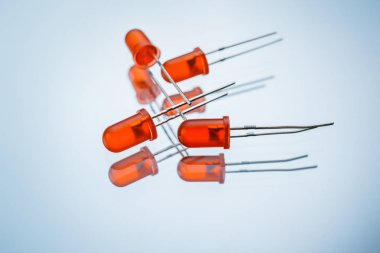 kırmızı ışık yayan diyot elektronik eleman