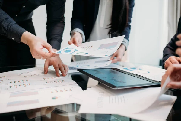 Equipo de negocios comunicación ideas discusión — Foto de Stock