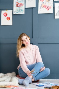 kendini ifade kız resim çizim sanat yaşam tarzı