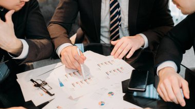 iş tartışma belge Diyagram verileri gözden geçirin