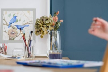 kendini ifade kız resim çizim sanat yaşam tarzı