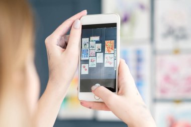 Sanatçı blogger yaratıcılık bloglama çizmek almak fotoğraf