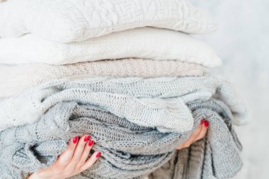 El yapımı ev yapımı örgü battaniye yastığı