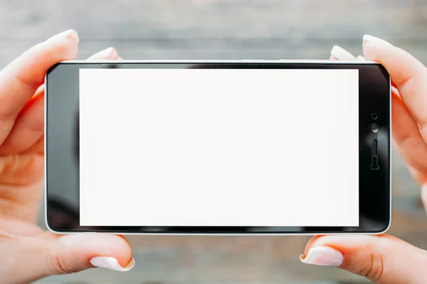 Sosyal medya ağı akıllı telefon beyaz ekran — Stok fotoğraf