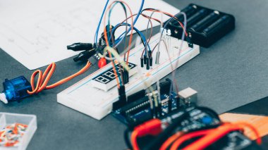 elektronik mühendisliği ekmek tahtası inşaatı