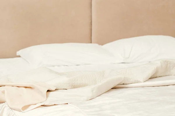 New day beginning morning routine empty messy bed — Stock Photo, Image