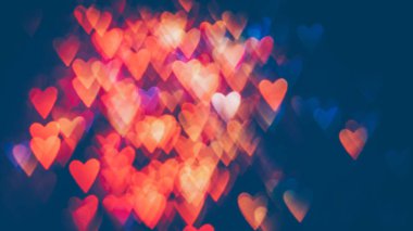 Bulanık kalpler şenlikli romantik dekorasyon bokeh parıltısı
