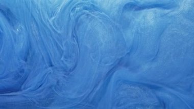 akan sis girişi parlayan mavi buhar hareketi