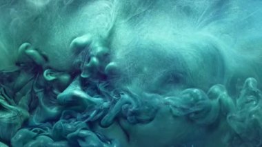 Işıldayan gök mavisi duman bulutu buharı