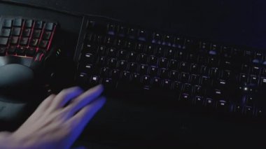 Razer Tartarus v2 karadul elit klavye