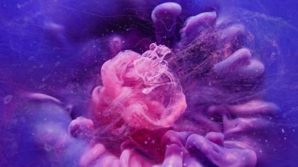 Цветной эффект дыма розовый поток дыма фантомный синий — стоковое видео
