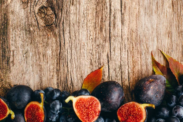Autumn crop fall fruit assortment fig grape plum — 스톡 사진