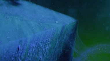 mürekkep damlası hareketli hayalet mavi parıltı buhar akışı