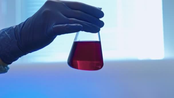 Розв'язання антигенівського випробувального технікуму пандемії крові-19 — стокове відео