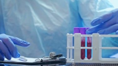 Coronavirus Hastalığı Laboratuar Analiz Hemşiresi