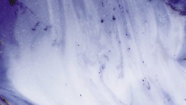 彩色液体流白鲱鱼幻蓝油墨混合物 — 图库视频影像