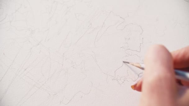 croquis art femelle dessin à la main lignes crayon 