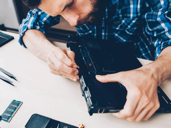 Computer engineering career laptop expertise — Stock Photo, Image