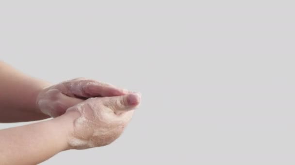 Mycie rąk covid-19 niepokój obsesja kobieta pianka — Wideo stockowe