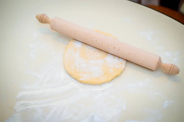 Домашнє тісто для випічки — стокове фото