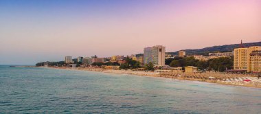Bulgaristan 'daki Golden Sands plajının panoramik manzarası. 2019
