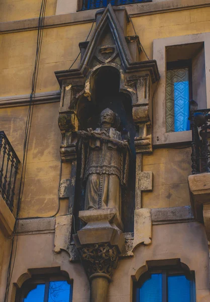 Παραδοσιακή αρχιτεκτονική στη Βαρκελώνη, Ισπανία 2019 — Φωτογραφία Αρχείου