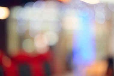 Kahve dükkanı veya kafe soyut bokeh ile bulanıklık