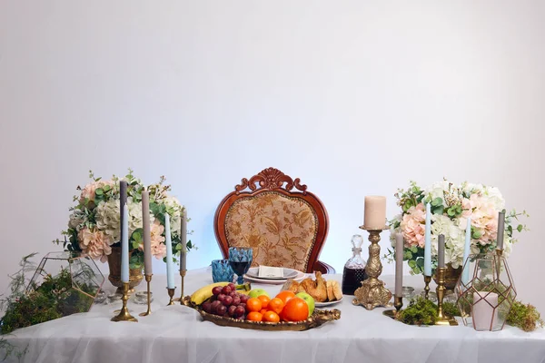 夕食のテーブルの装飾 — ストック写真