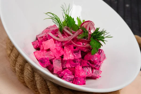 Salad with beetroot, apple and red onion — Stock Photo, Image