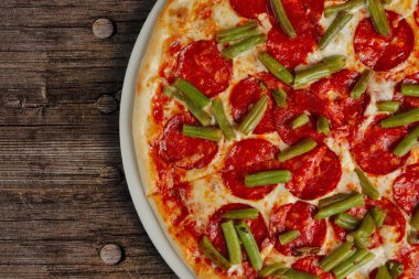 Yarısının pizza biberli Üstten Görünüm