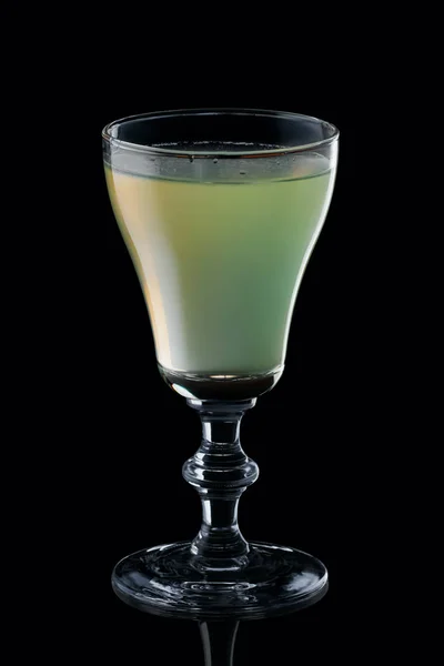 Glass of daiquiri cocktail isolated on black background — 스톡 사진