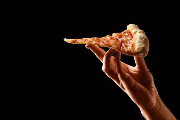 Рука Тримає Скибочки Сирної Піци Нарізані Скибочками — стокове фото