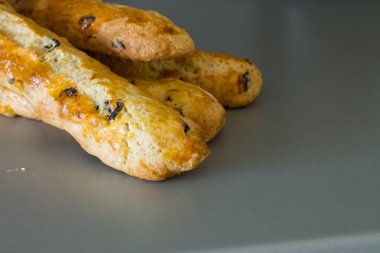 Bisküvi dört taze pişmiş baget