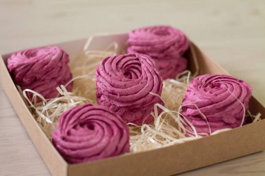 Frenk üzümü zephyr veya hatmi