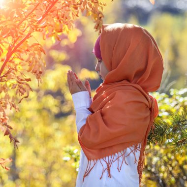 Dua Müslüman çocuk