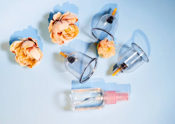 Süpürge terapisi. Bardak masajı. Hijama