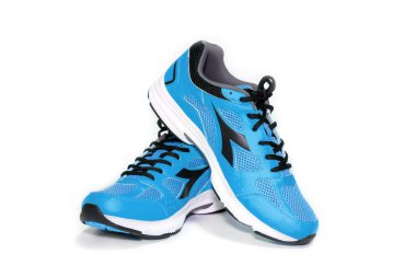 çalışan spor ayakkabı